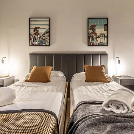 Flatinrome Trastevere Complex Рим