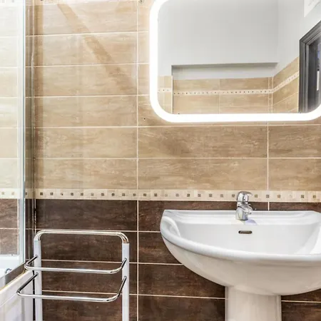 Lägenhet Flatinrome Trastevere Complex *