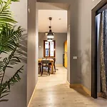 Flatinrome Trastevere Complex *