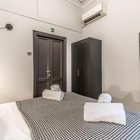 Flatinrome Trastevere Complex Rome
